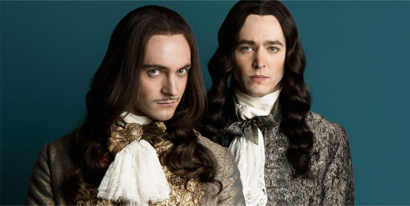 Série Versailles - Louis XIV, Filipe de Orleans, intrigas, etiqueta e moda